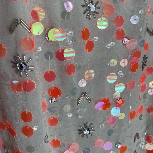 Express Color Top - Picture 2 of 6